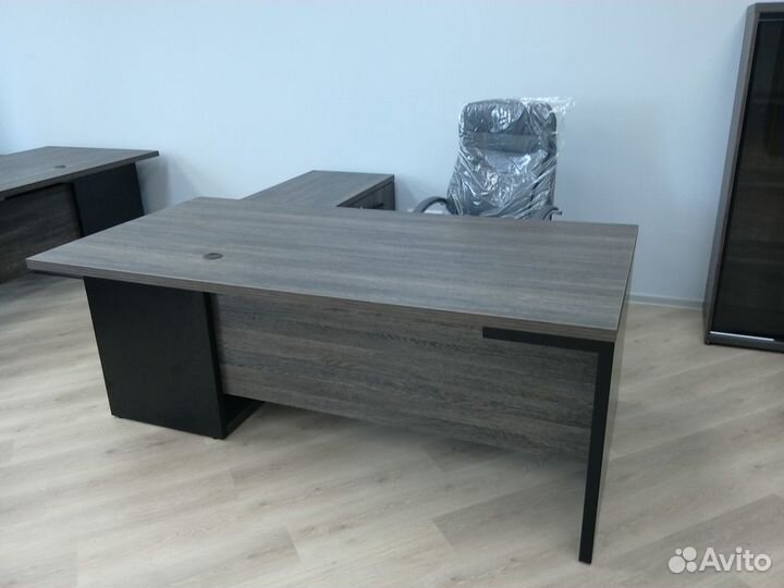 Компьютерные столы под заказ