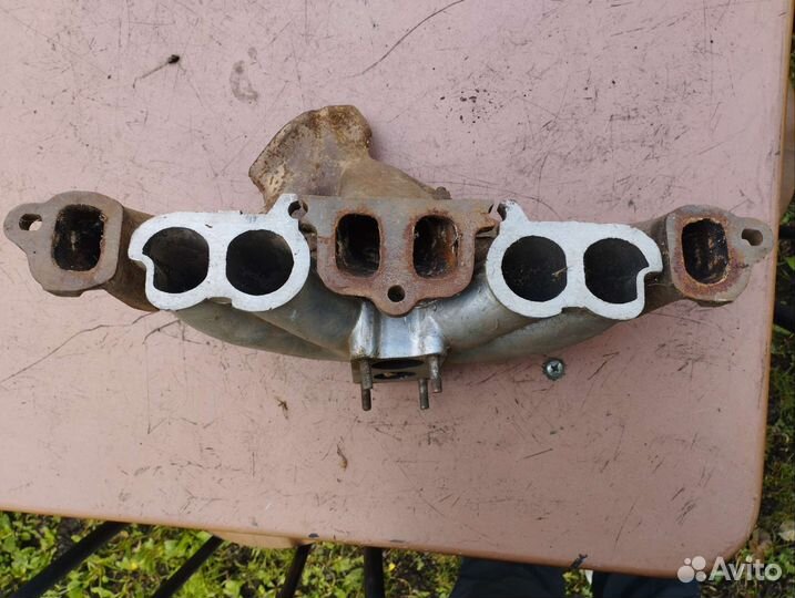 Коллектор двигателя