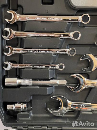 Набор инструментов 82 в 1