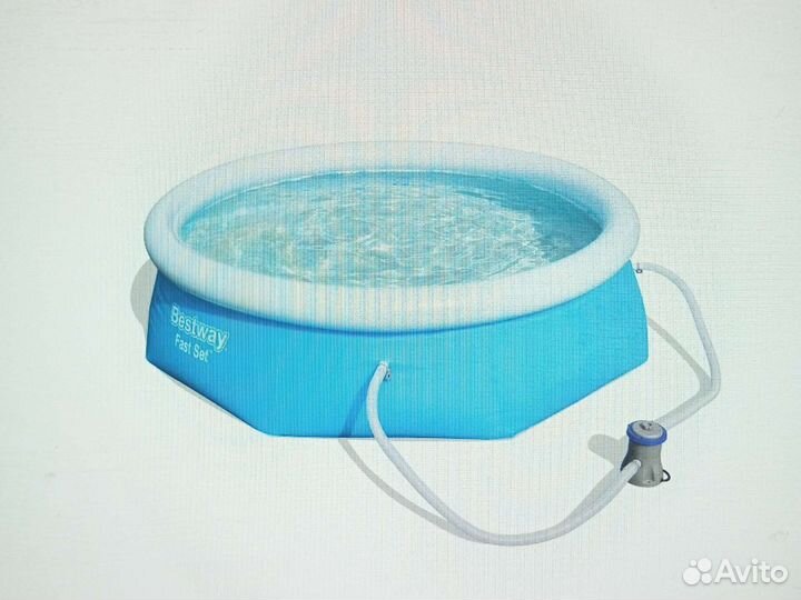 Надувной бассейн