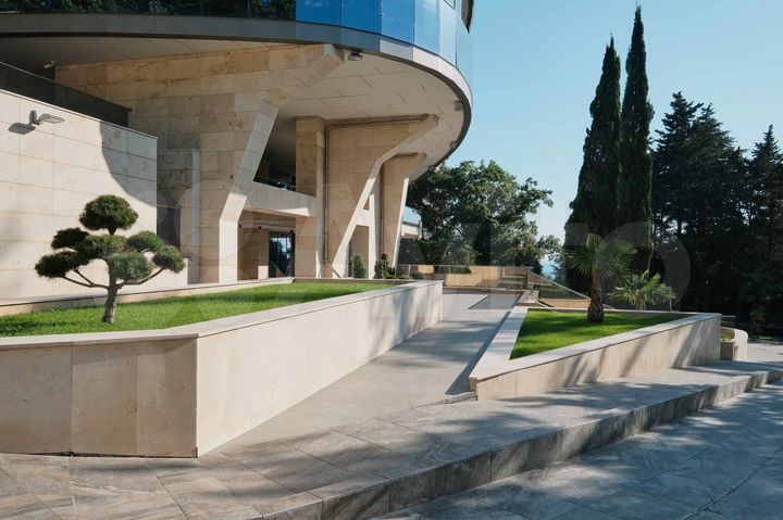 3-к. квартира, 134,2 м², 5/27 эт.