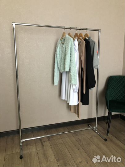 Вешалка напольная для одежды/авито достака