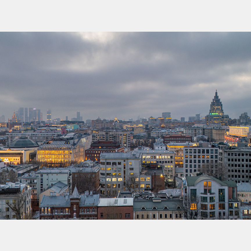 3-к. квартира, 135 м², 11/13 эт.