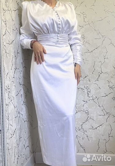 Вечернее платье