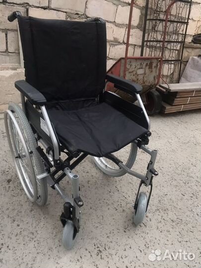 Коляска инвалидная