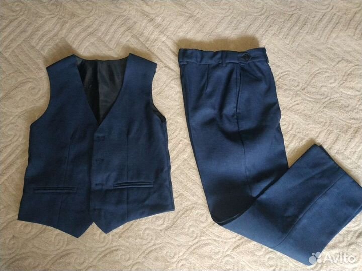 Школьные брюки и жилетка