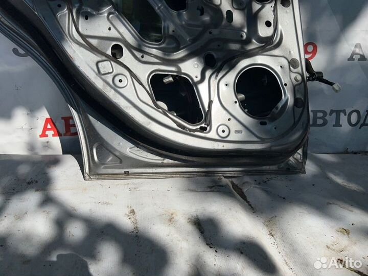 Дверь задняя левая Nissan Tiida C11 2008