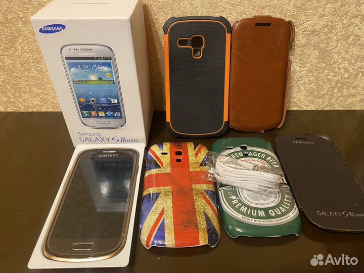 Смартфон Samsung Galaxy s3 mini