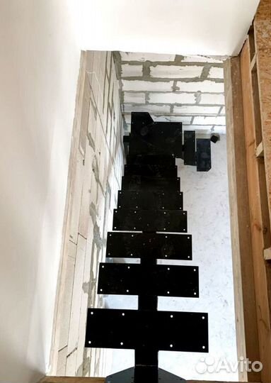 Лестница винтовая в дом