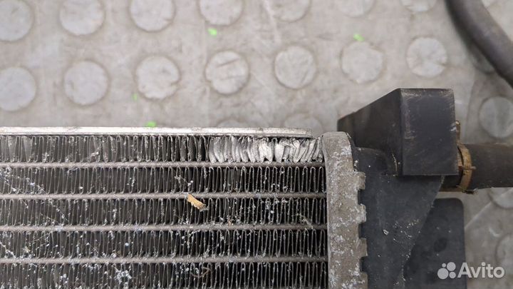 Радиатор охлаждения двигателя Chrysler Voyager, 2001