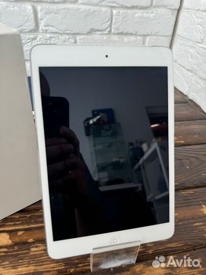 Планшет iPad mini 2 16gb wi-fi cellular