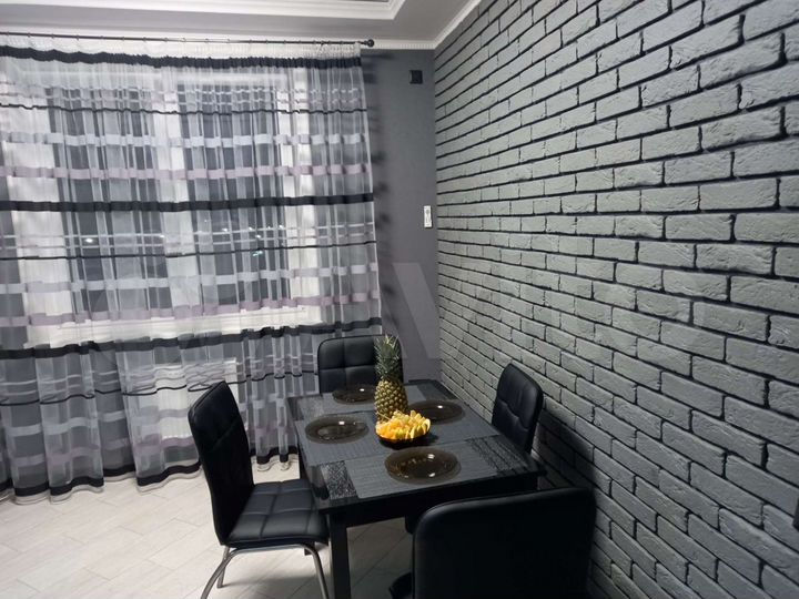 1-к. квартира, 54 м², 4/9 эт.