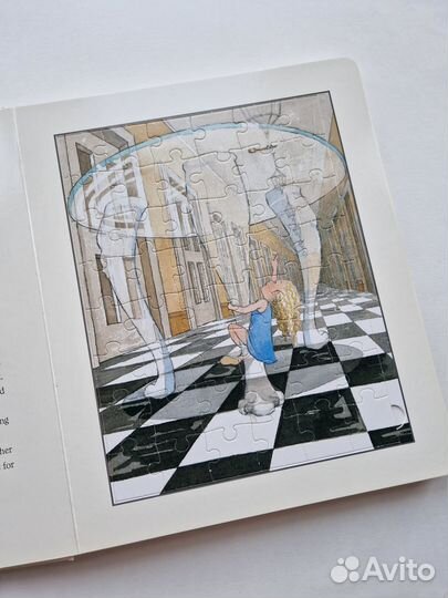 Книга на английском с пазлами