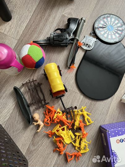 Набор игрушек для детской игровой терапии