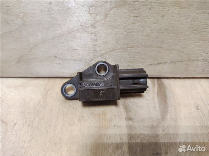 Датчик удара Audi A4 B8