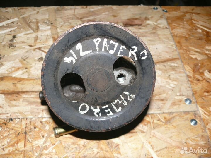 Насос гур Mitsubisi Pajero 2 1997 г 3,0 л