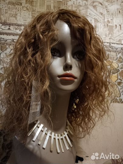 Парик из натуральных волос новый