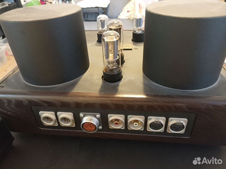 Усилитель для наушников/пред Demograf