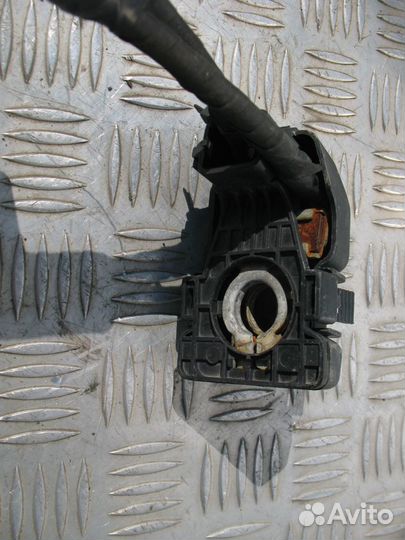 Клемма аккумулятора плюс Kia Ceed 1 2012г