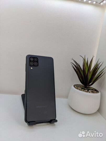 Samsung Galaxy A12, 4/64 ГБ