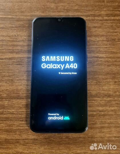 Samsung Galaxy A40, 4/64 ГБ