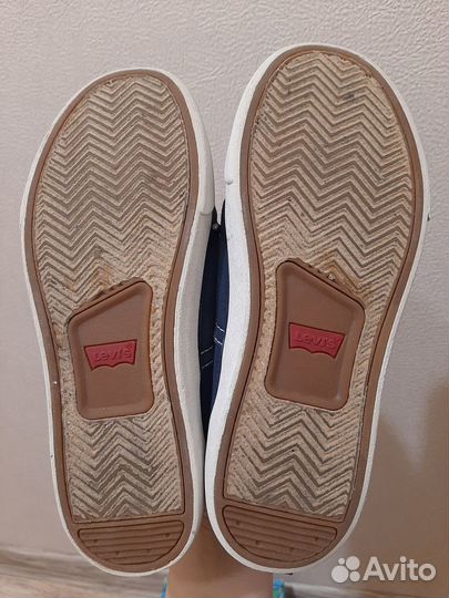 Туфли, кеды Levi's на р. 35-37