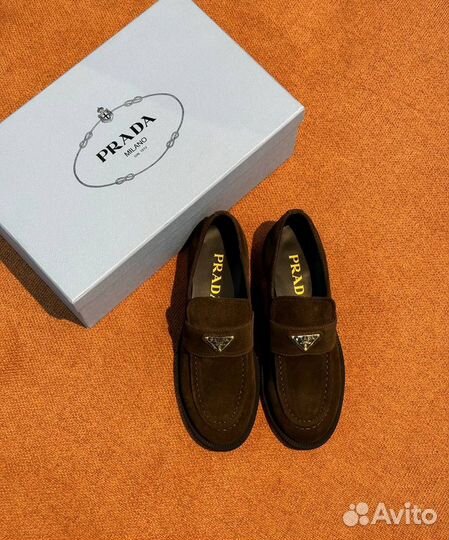 Лоферы Prada