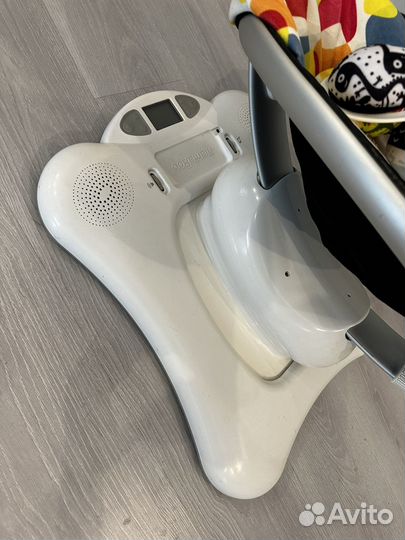 Электронные качели mamaroo 4moms 2.0