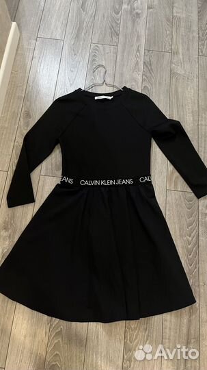Calvin klein платье