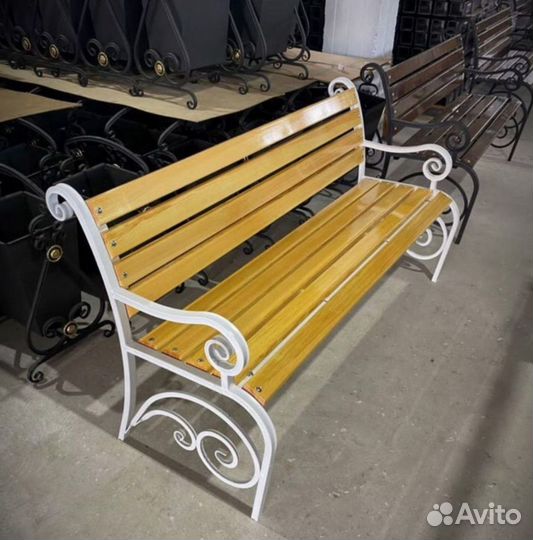 Скамейка садовая уличная