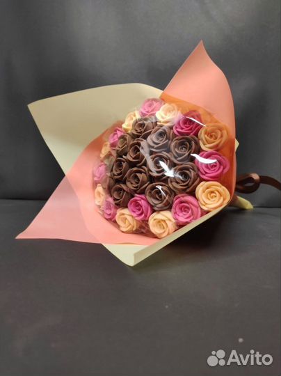 Шоколадные Розы - 29 шт в Букете