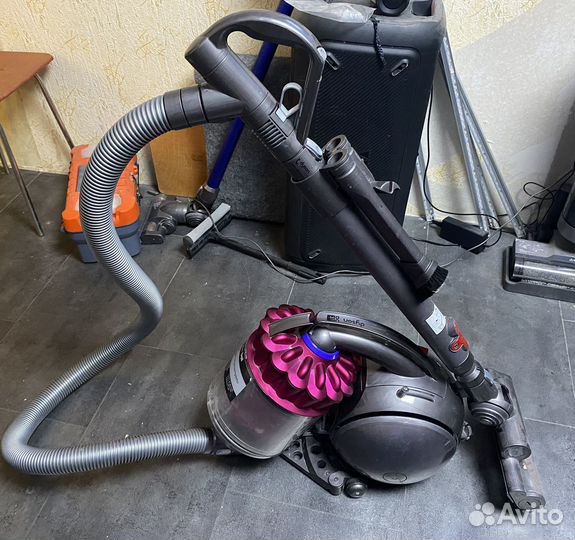 Пылесос Dyson Ball DC 37 animal complete