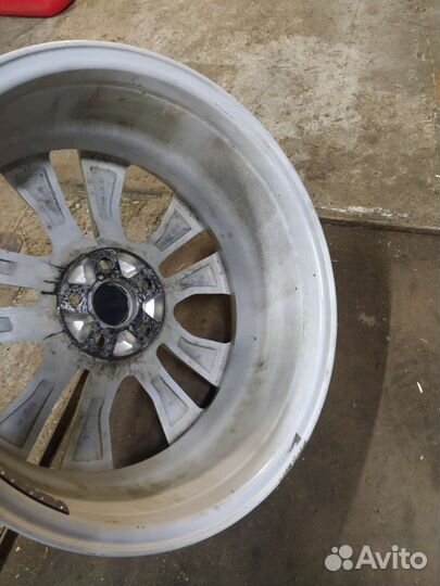 Литые диски r17 Subaru forester