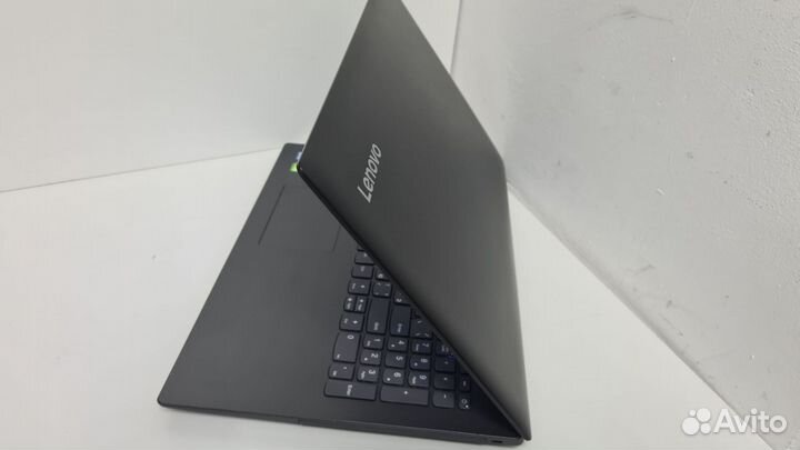 Ноутбук Lenovo 81DE