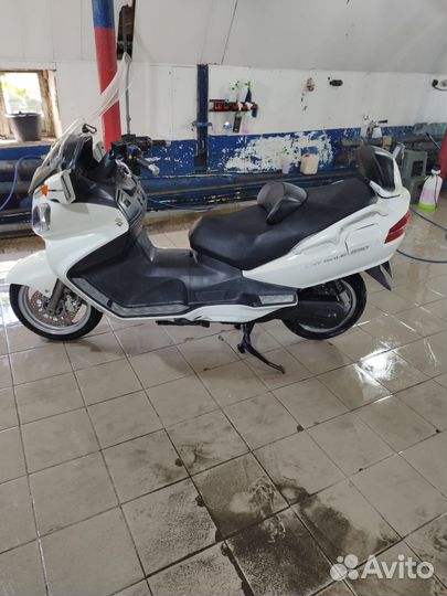 Suzuki skywave 650 LX