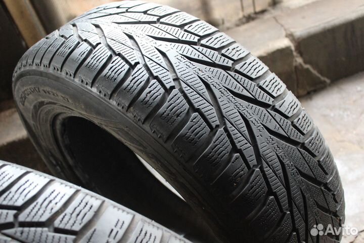 Nokian Tyres Hakkapeliitta R2 SUV 225/65 R17 108R