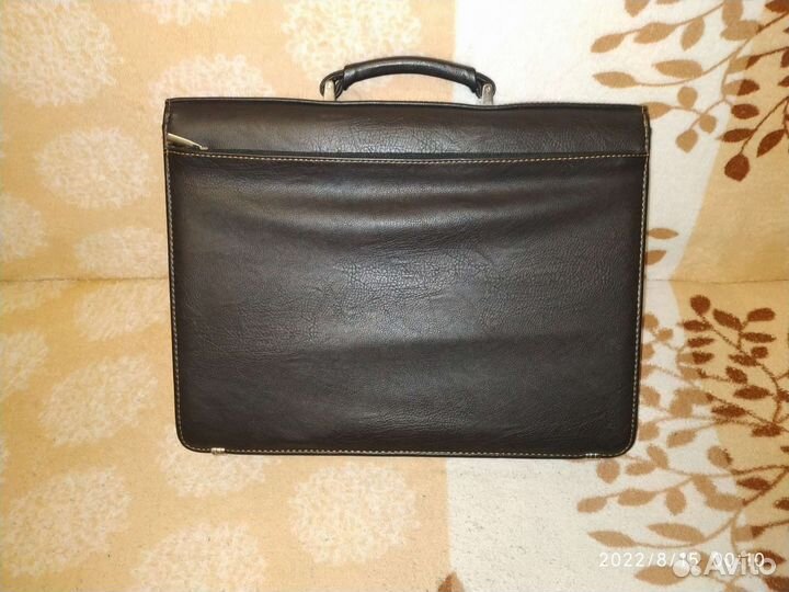 Мужской кожаный портфель для ноутбука+А4