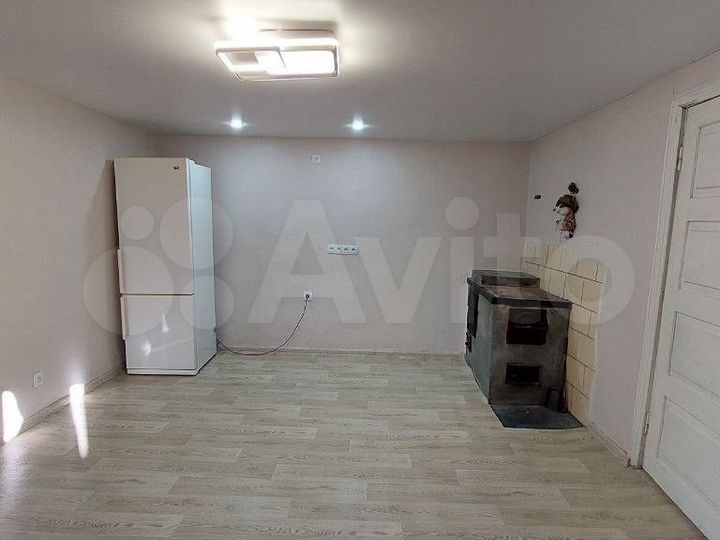 Дом 59 м² на участке 8,5 сот.