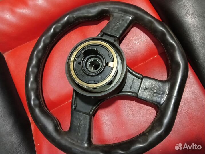 Руль SWM Италия