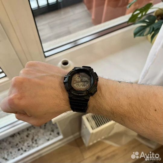 Часы Casio G-Shock G-9300