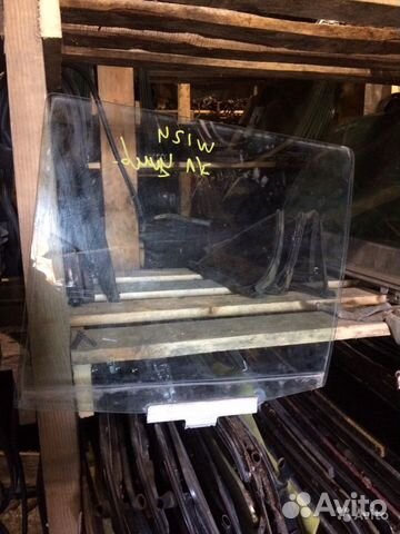 Стекло заднее правое и левое Mercedes w124 универс