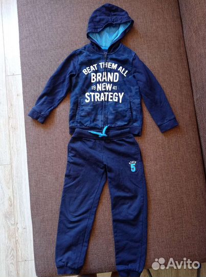 Спортивный костюм для мальчика 128