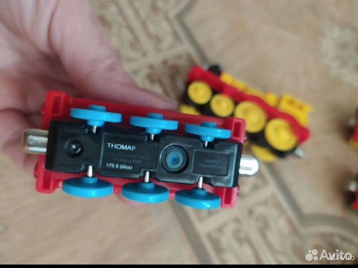 Томас и его друзья Mattel паровозики