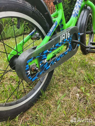 Детский велосипед 16