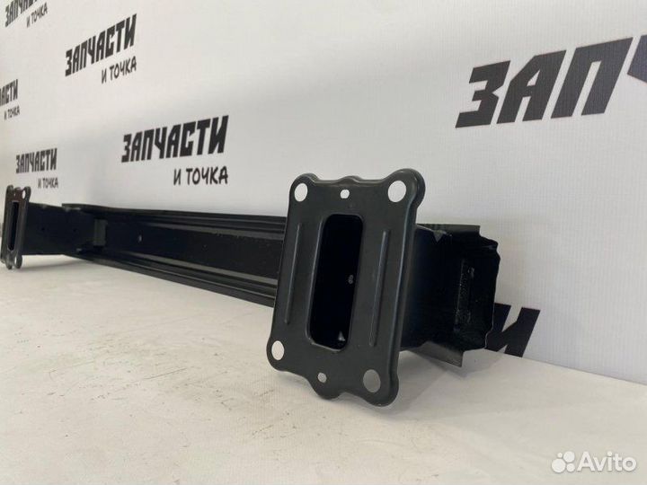 Усилитель бампера передний Hyundai Ix35 2010