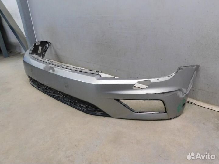 Бампер передний Volkswagen Tiguan