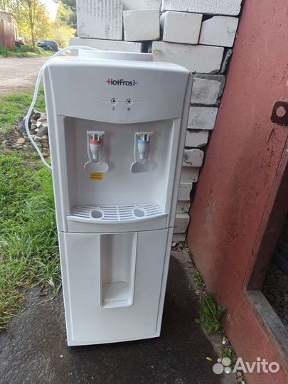 Кулер для воды напольный бу