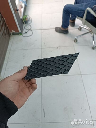 Заглушка бампера mercedes gl 166