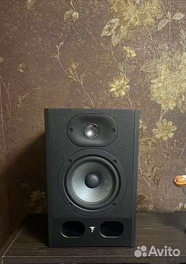 Focal pro alpha 50