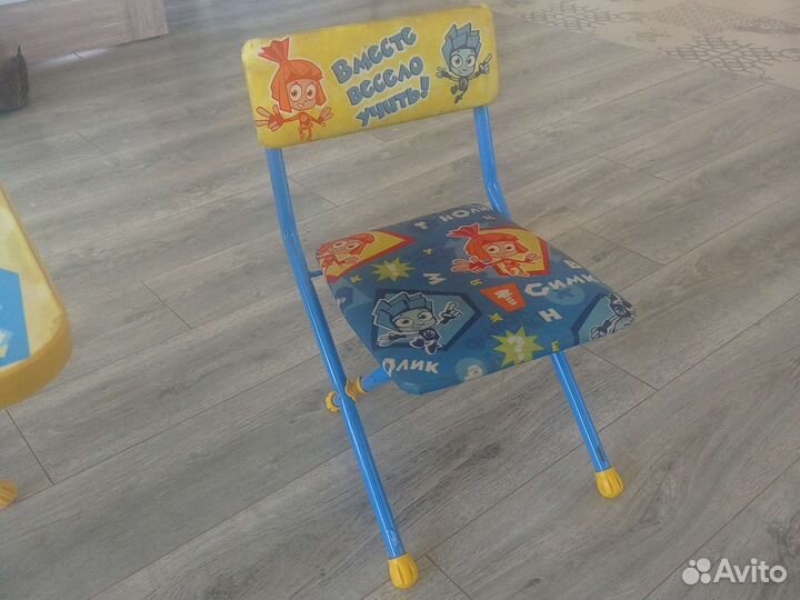 Столик детский